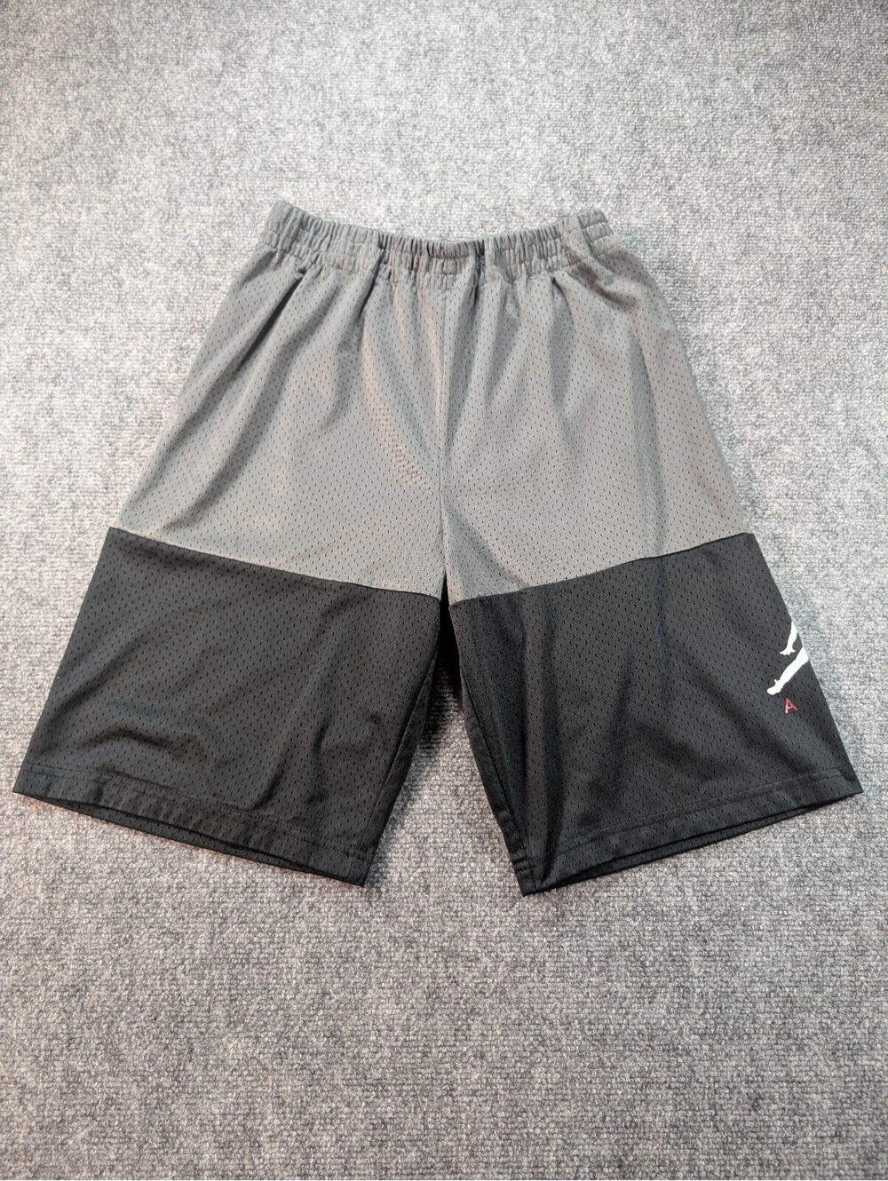 Jordan Air Boys' XL Black Gray Basketball Shorts Youth Athletic Gym